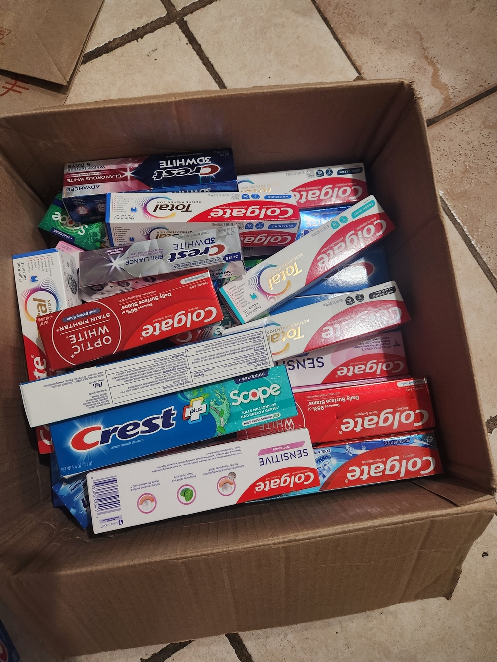 NEW Toothpaste Bundle - 10 Tubes for $24 Mixed Lot